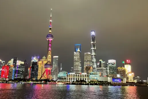 上海开车族必看：延安东路隧道到打浦路隧道的极限穿越路线曝光 🚗